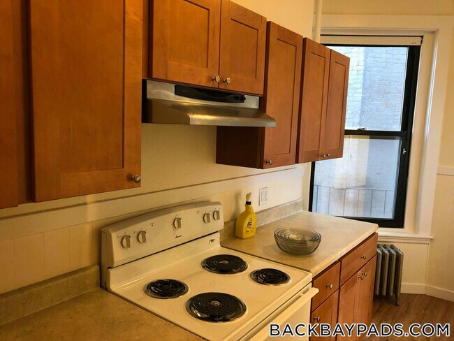 Foto del edificio - 504 Beacon St