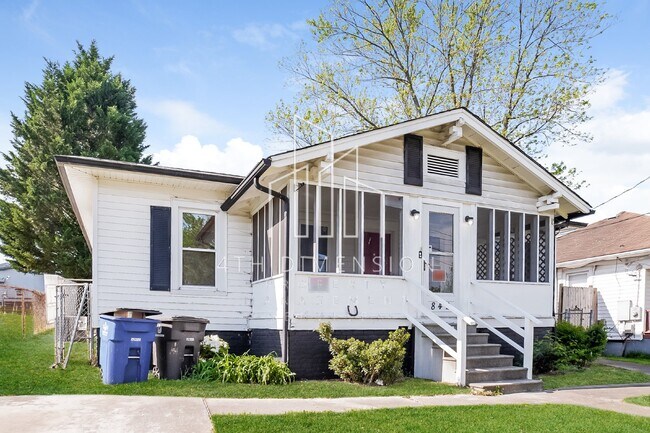 Building Photo - Charming 3 Bedroom Home in Winston-Salem w...