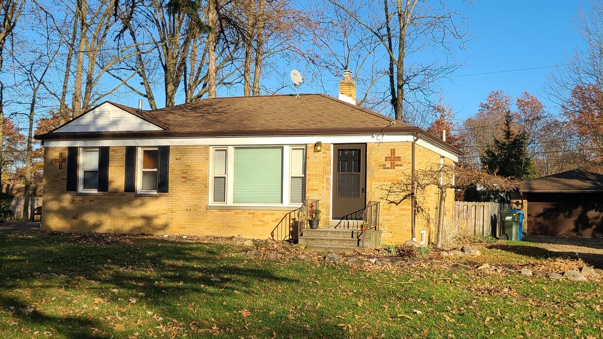 2001 Julia Ave, Avon, OH 44011 House Rental in Avon, OH