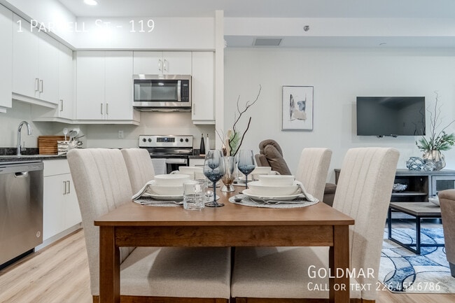 Building Photo - Stunning, Accessible, One Bedroom unit with all the amenities you could ask for!