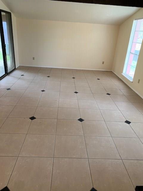 Foto del edificio - 15815 Ironside Creek Dr