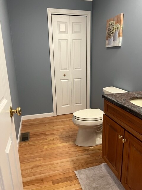 First Floor Half Bathroom - 26 Caspian Way