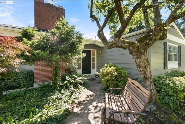 Building Photo - 3649 SW 52nd Pl