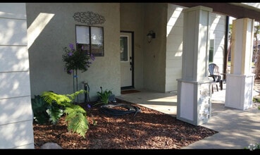Building Photo - 1202 N McKinley Ct
