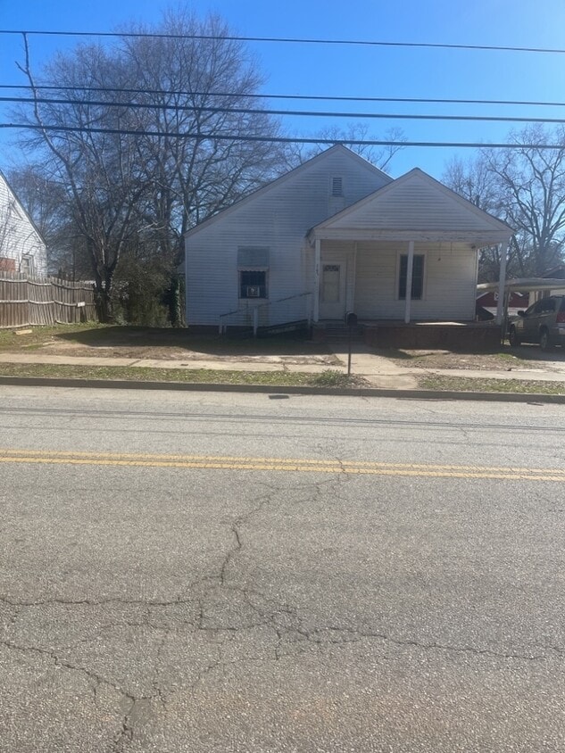 707 Milton Rd, Joanna, SC 29351 House Rental in Joanna, SC