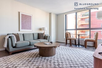 Building Photo - 3444 Fairfax Dr