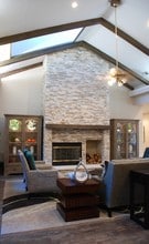 Building Photo - Villas at Bandera