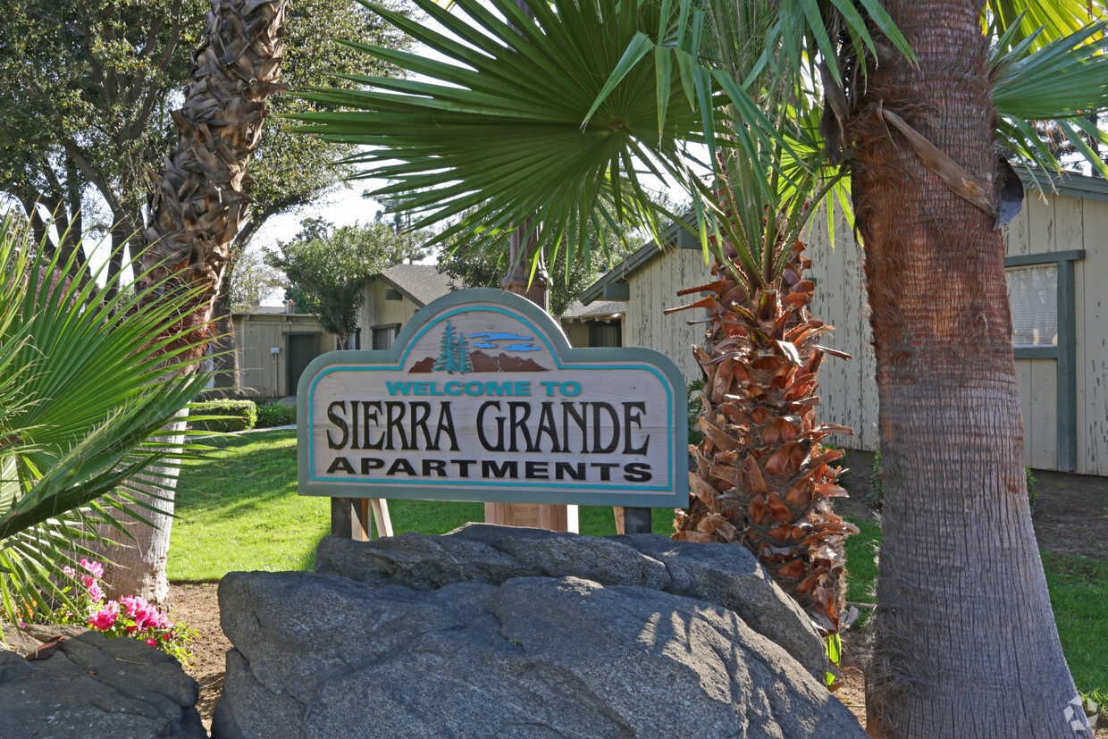 Primary Photo - Sierra Grande Apartments