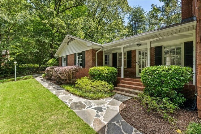 Building Photo - 4243 McClatchey Cir NE
