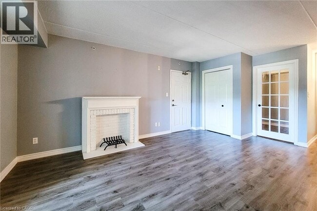Building Photo - 2055 Appleby Line