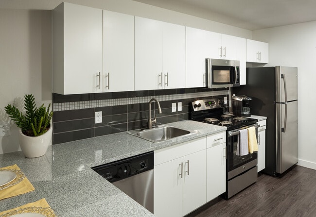 Photo - Park West Apartments