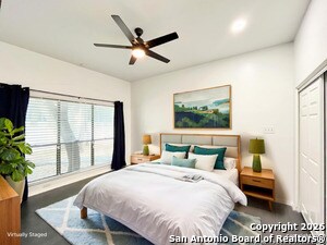 Foto del edificio - 8642 Fredericksburg Rd