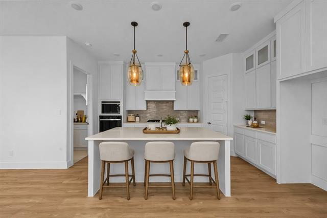 Foto del edificio - 3541 Wardie Pl