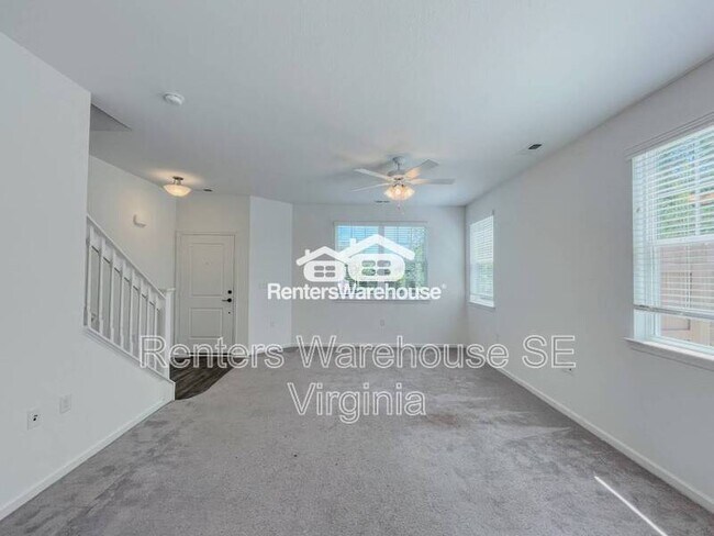 Building Photo - 2331 Alcott Wy