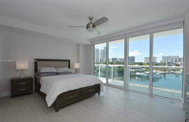 Foto del edificio - 400 Sunny Isles Blvd