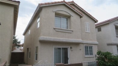 Building Photo - 3014 Sunrise Bay Ave