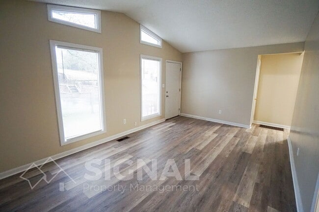 Building Photo - 1828 29th St SW