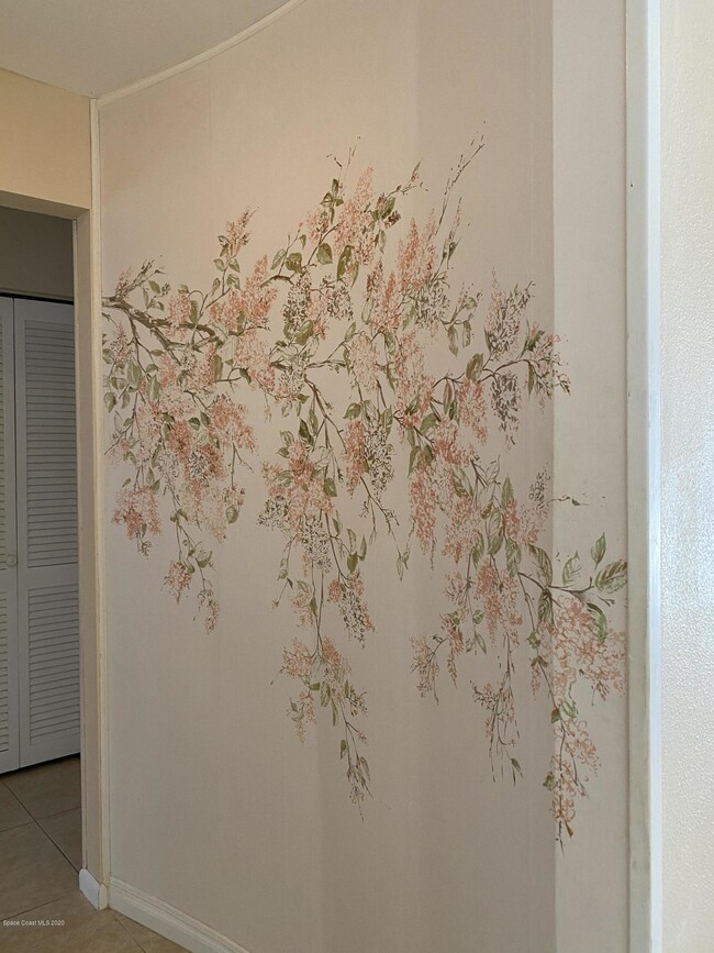 Foto del edificio - 466 Gateway Dr