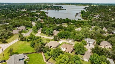 Building Photo - 4304 Lucero Dr