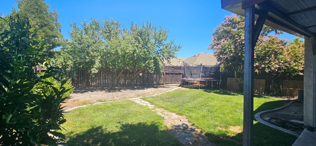 Photo - 5796 Bridgecross Drive