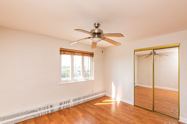 Building Photo - 708 W Bittersweet Pl