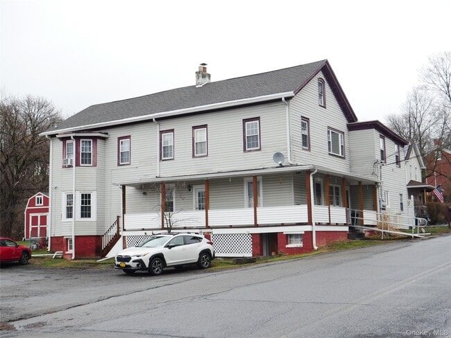 Building Photo - 19 Main St