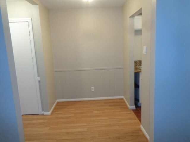 Foto del edificio - 2225 Mimosa Dr