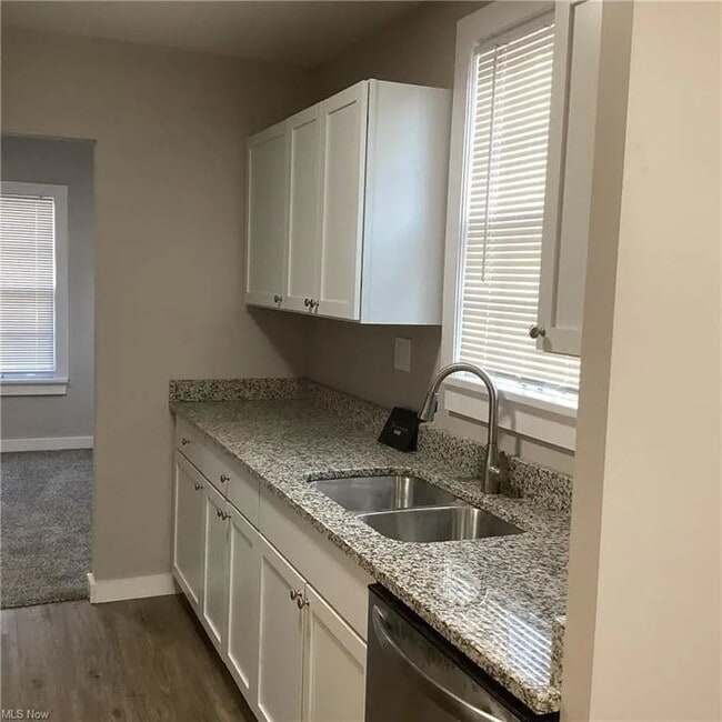 Building Photo - 3558 Cummings Rd