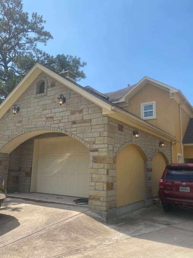 exterior del apartamento - 305 Hughes Rd