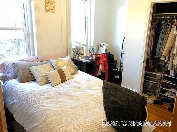 Foto del edificio - 64 Hemenway St