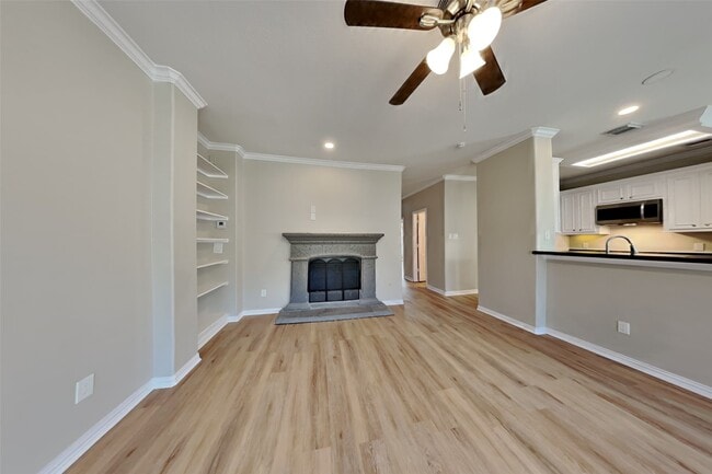 Foto del edificio - 3326 Beacon View Ct