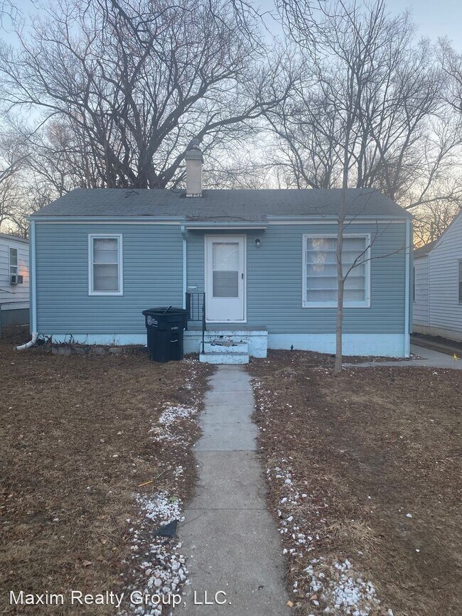 Building Photo - 2 br, 1 bath House - 3331 N 37 ST