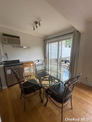 Foto del edificio - 69-21 53rd Ave
