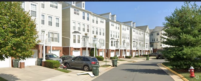 Building Photo - 13606 Salk St