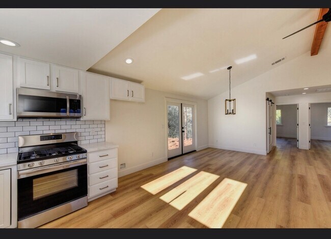 Foto del edificio - 4491 Buckeye Rd