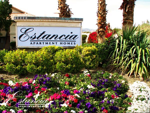 Foto principal - Estancia Apartment Homes