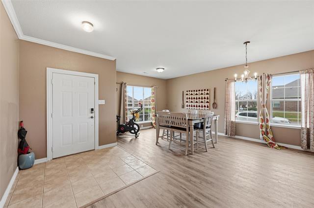 Building Photo - 1301 Concho Trail