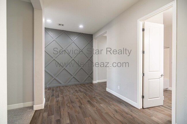 Foto del edificio - 9275 W Plum Rd