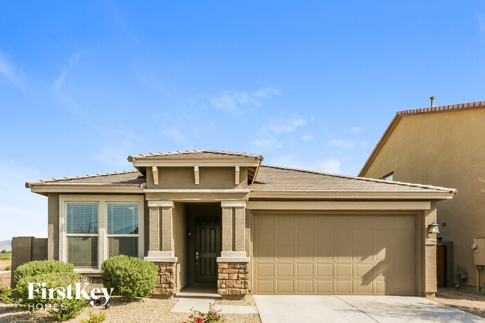 Foto principal - 17280 W Kendall St