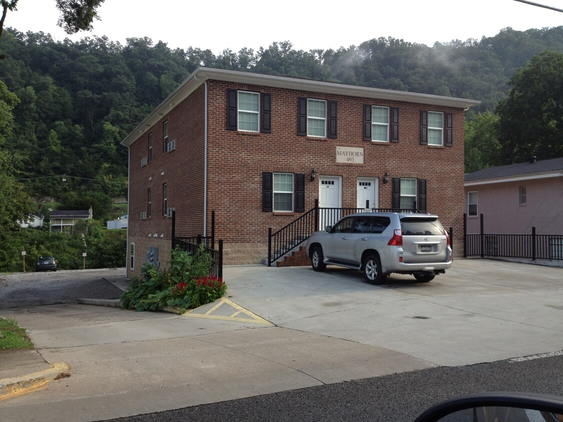 493 Hambley Blvd Unit 102, Pikeville, KY 41501 - Apartments in Pikeville, KY  | Apartments.com