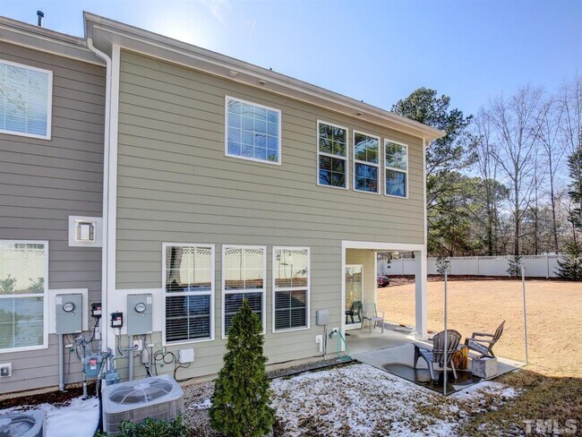 Foto del edificio - 856 New Derby Ln