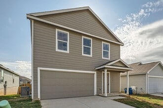 Building Photo - 14007 Wool Pk