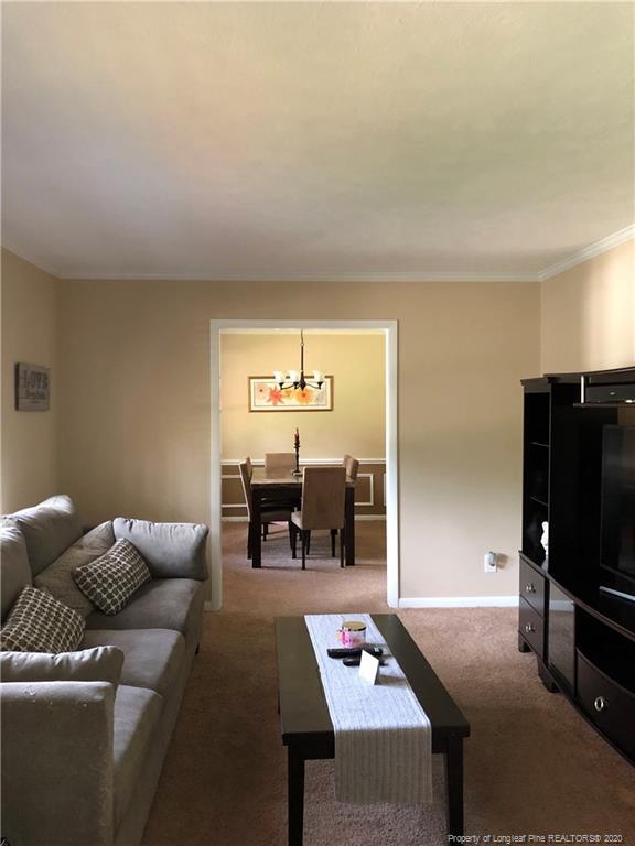 Building Photo - 722 Southview Cir