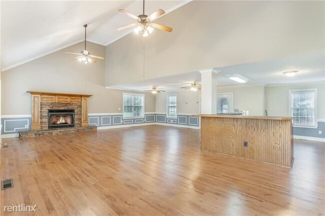 Building Photo - 3 br, 2 bath House - 9083 BUCHANAN Highway