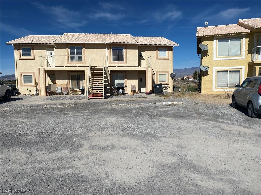 1360 Ogallala St, Pahrump, NV 89048 Townhome Rentals in Pahrump NV