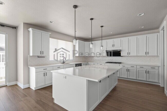 Foto del edificio - 1367 N 3400 W