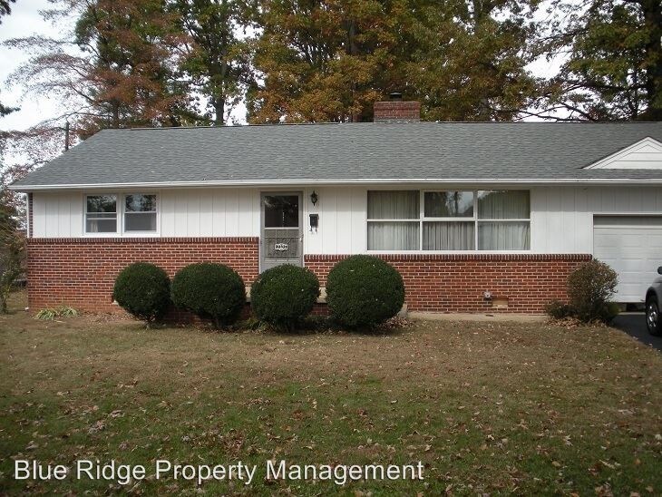 Primary Photo - 3 br, 1 bath House - 2305 Alameda Place