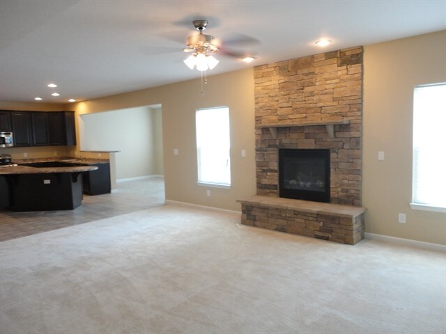 Building Photo - 8216 Wheatfield Ct