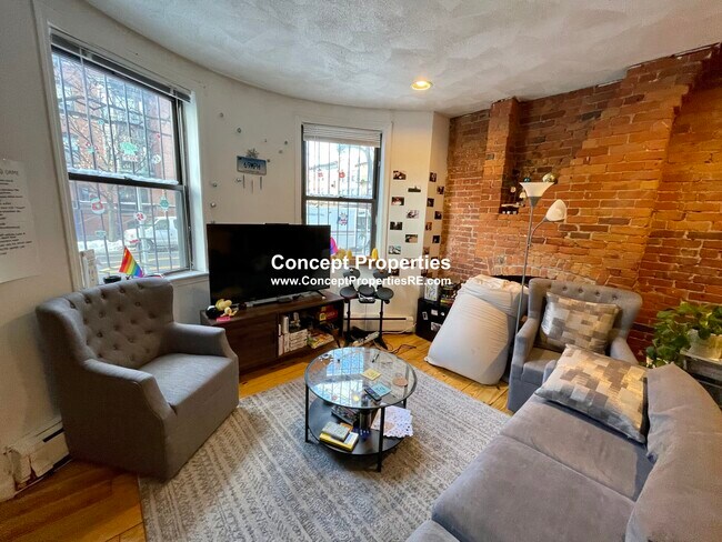 Building Photo - 610 Columbus Ave