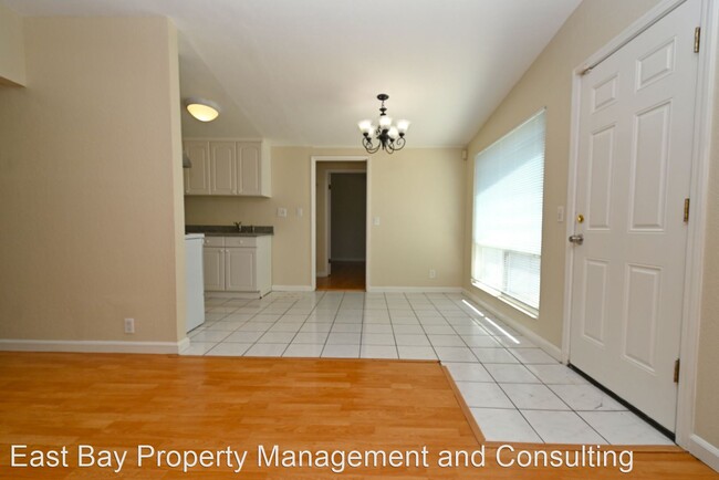 Building Photo - 4 br, 2 bath House - 4374 Millard Ave.